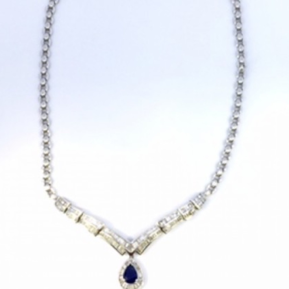 18kt White Gold Diamond and Sapphire Chocker - Picture 3 of 5